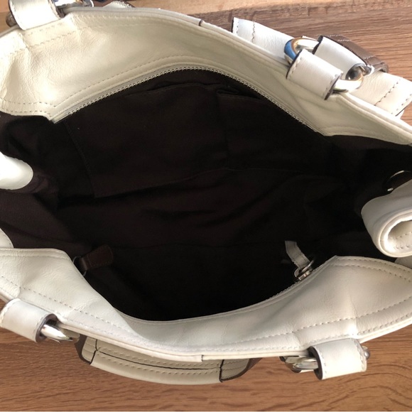 Coach - leather handbag - like new - Picture 6 of 6